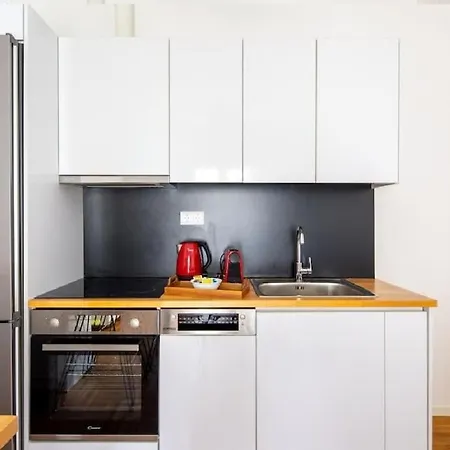 Urban Haven In Pagrati By Mk Apartment